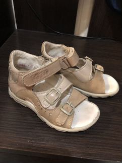 Детские ортопедические сандалии totto