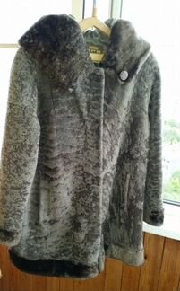 Манто женское с капюшоном (натуральный мех)
