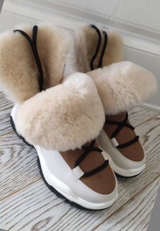 Новые кроссовки Respect