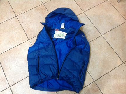 Жилетка Adidas (размер: US:M/UK:11-12Y/EUR:152)