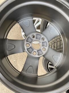 Новый диск r17 Toyota RAV4