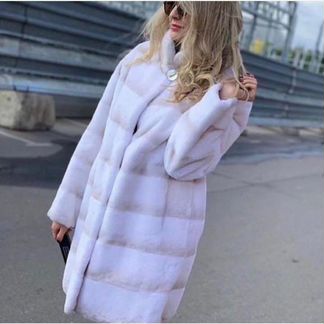 Шуба из бобрика