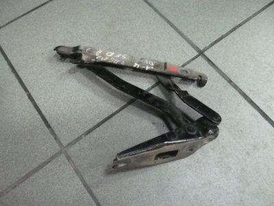 Петля крышки багажника audi A4 (2001-2008) седан л