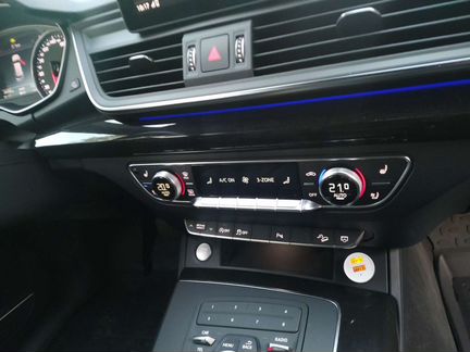 Audi Q5 2.0 AMT, 2018, 40 000 км