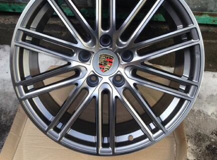 Диски на Porsche Panamera R20 новые