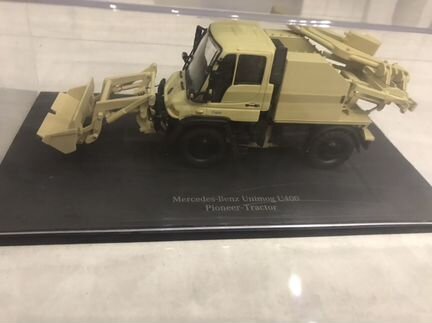 Mercedes - Benz unimog U400 Pioneer - Tractor