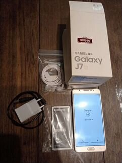 Телефон Samsung J7 2016