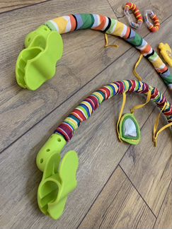 Дуга с погремушками