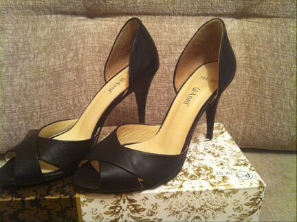 Новые итальянские туфли