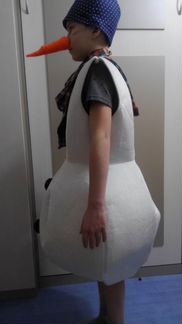 Новогодний костюм снеговика