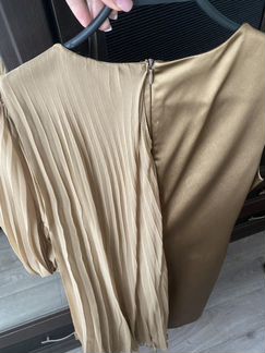 Платье золотое