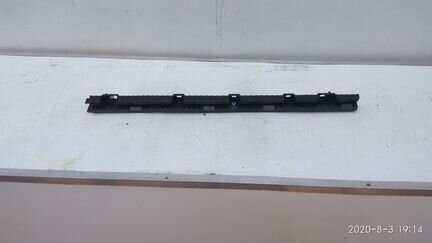 Кронштейн крепления порога перед. прав. Volvo XC90