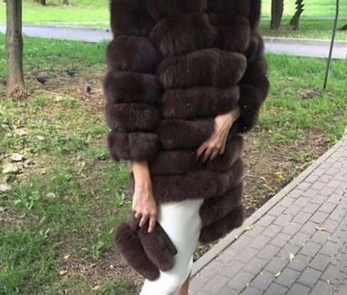 Меховые жилетки из песца