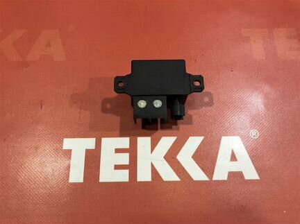 Блок управления вентиляторами бмв Х5 Е70