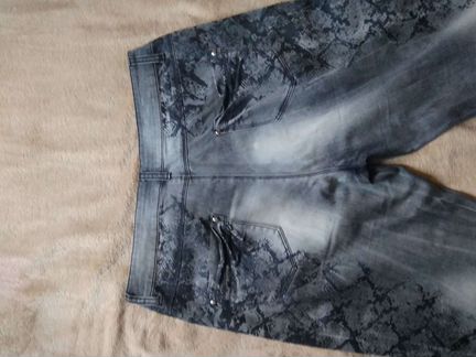 Новые джинсы