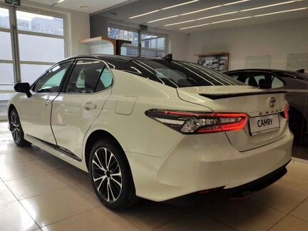 Toyota Camry 2.5 AT, 2021