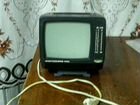 Переносной черно-белый телевизор(раритет) в рабоче объявление продам