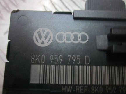 Блок управления задней левой двери Ауди А4 Б8