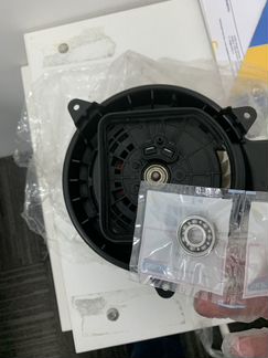 4H1820021B Мотор отопителя оригинал б/у исправный