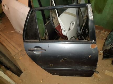 Дверь задняя правая Лансер 9 универсал Lancer 9 st