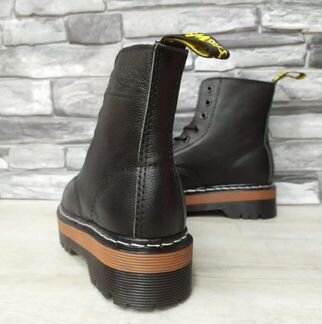 Женские ботинки Dr Martens