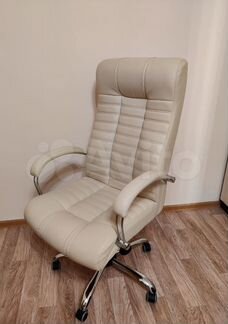 Кресло (компьютерный/офисный стул)