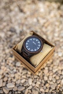Деревянные наручные часы ручной работы