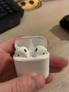 AirPods