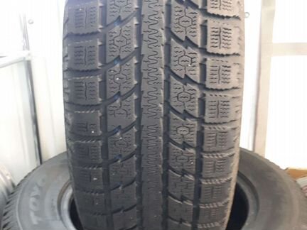 Toyo 235/65/17