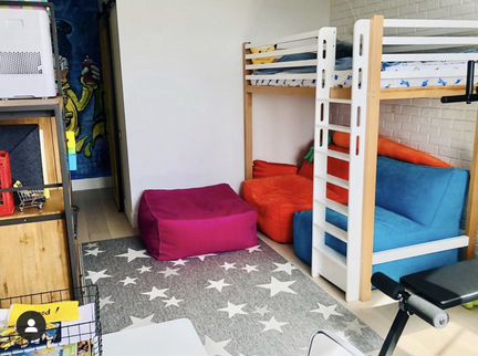 Бескаркасное кресло