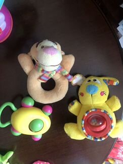 3 погремушки