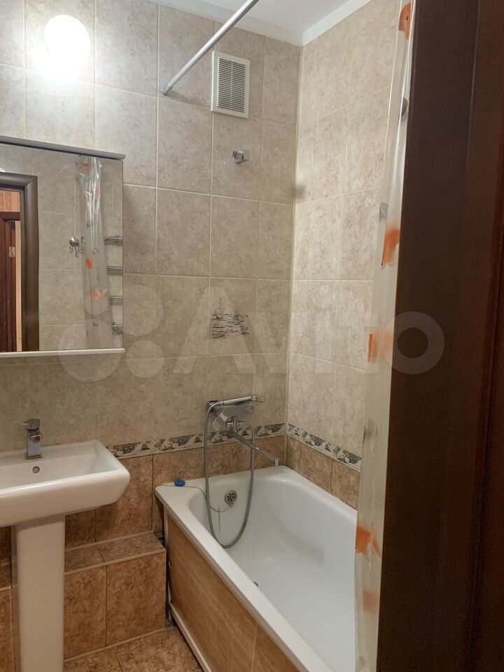 1-к квартира, 40 м², 4/5 эт.