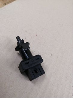 Включатель стоп-сигнала Mercedes-Benz A-Class W169