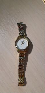 Часы женские Casio и Чайка