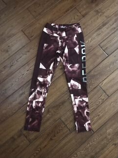Леггинсы и футболка Reebok XS 11-13 лет