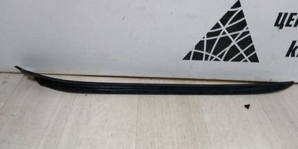 Молдинг лобового стекла Hyundai Santa Fe 4 oem 861