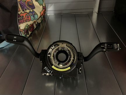 Подрулевой переключатель Porsche Macan