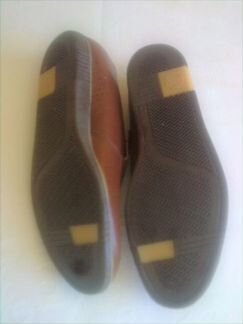 Мужские кожаные мокасины.Новые.Размеры 27,5 и 28,5