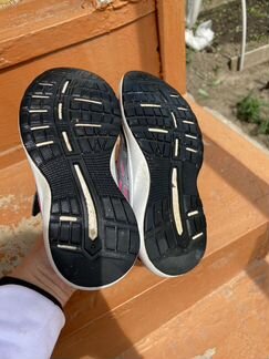 Кроссовки Asics 28,5 см