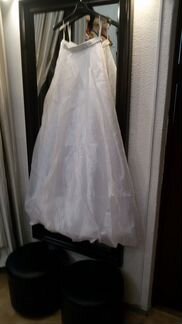 Свадебное платье 42-44 бу