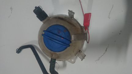 Бачок расширительный Volkswagen Touran I 2003г