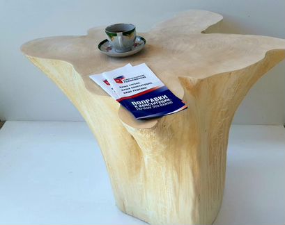 Журнальный стол. Пень