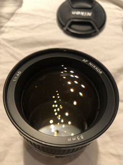 Nikkon AF nikkor 85 mm 1:1.4 D