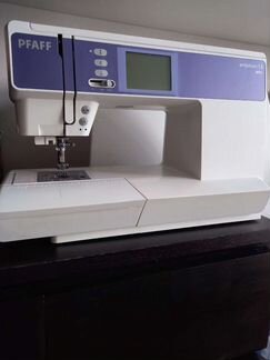 Швейная машина Pfaff Ambition 1,5