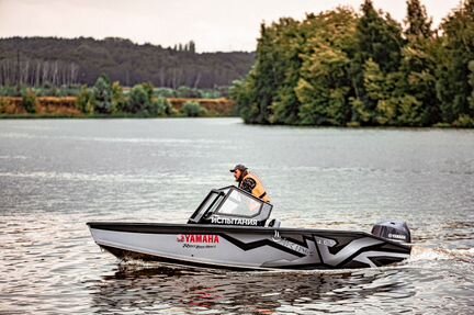 Алюминиевая лодка Viking 4.6F Викинг