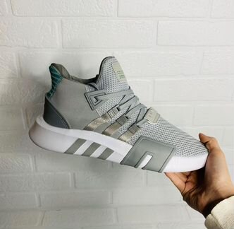 Кроссовки Adidas