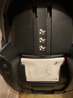 Автолюлька stokke izi go