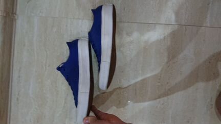 Convers