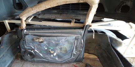 Дверь передняя левая для Nissan Nissan Tiida (C11)