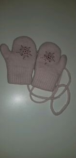 Зимняя шапка-шлем(50-52 ) +варежки(2-3) Mothercare